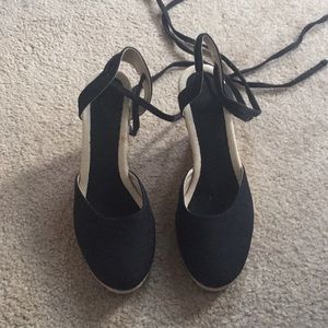 Lands End Black Espadrilles
